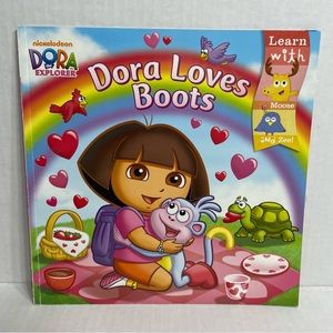 💛$2💛 Dora Loves Boots - Nickelodeon Dora the Explorer kids book